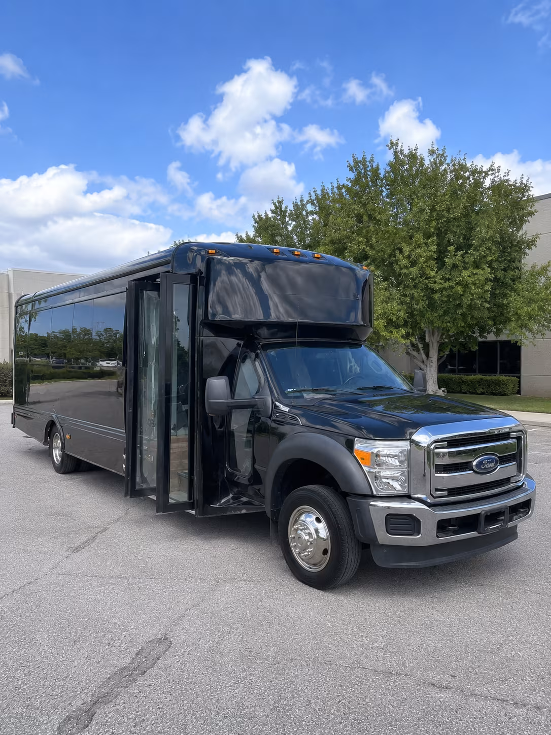 Valencia Homecoming & Prom Party Bus Rentals